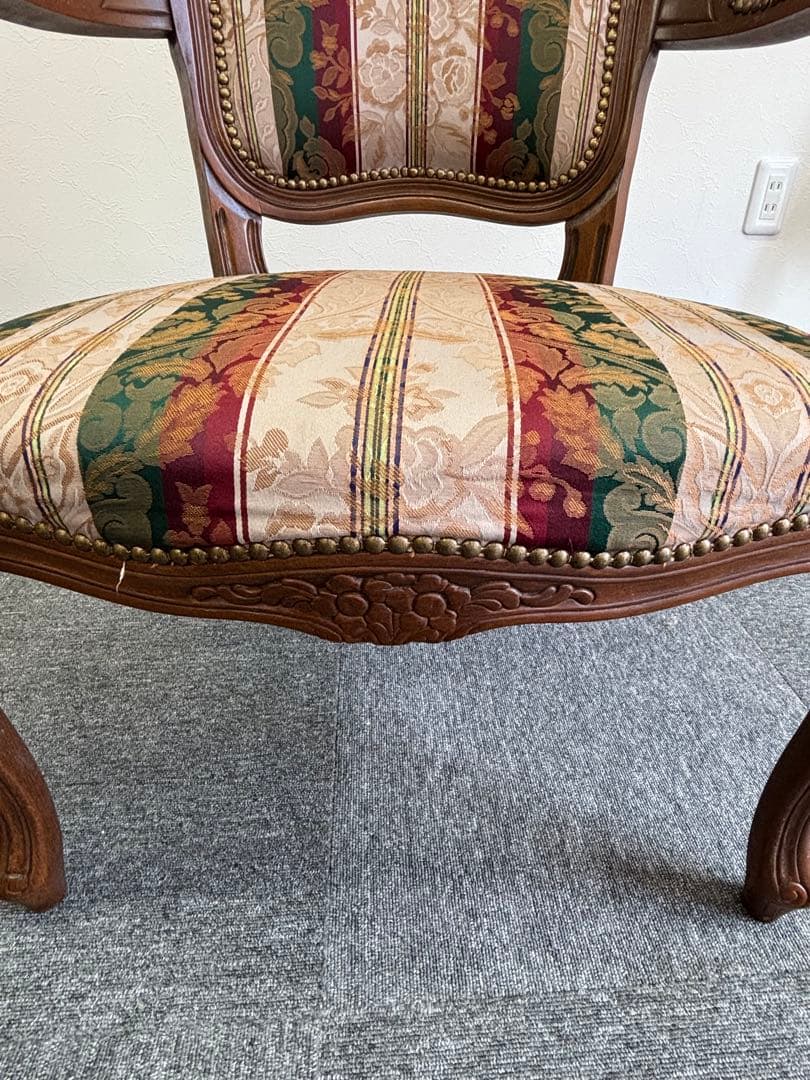 輸入家具 アンティークチェア 猫脚 クラシックスタイル 多色布張り椅子②