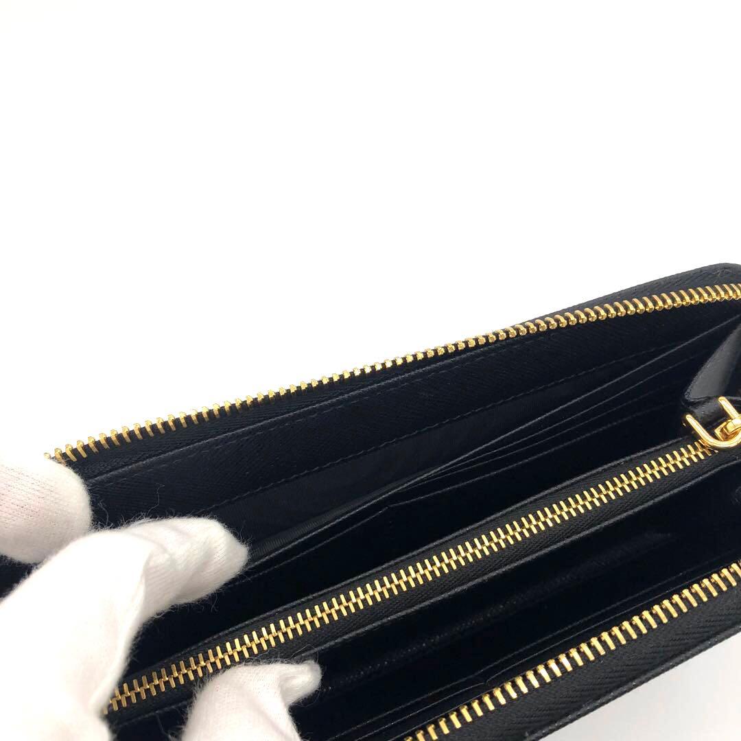 未使用✨プラダ ラウンドファスナー レザー　長財布 トライアングルロゴ ブラック