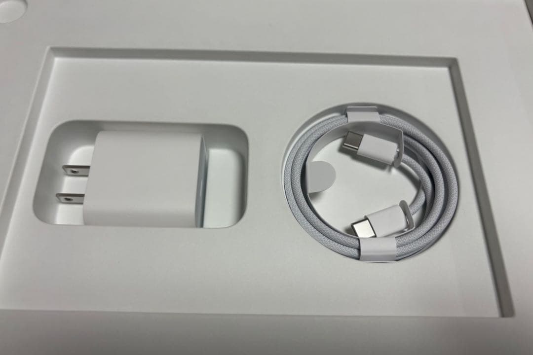 iPad 11世代 11インチ (A16) Wi-Fi 128GB 美品