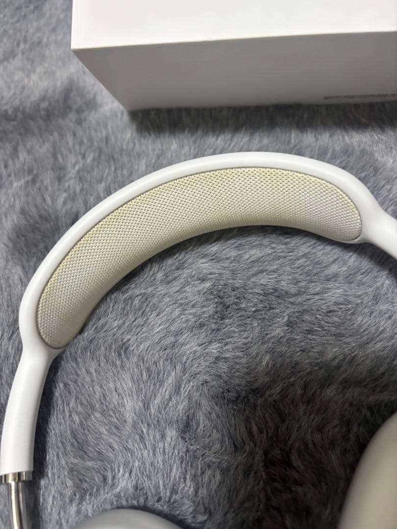 AirPods Max シルバー 本体　箱付き　カバー付き