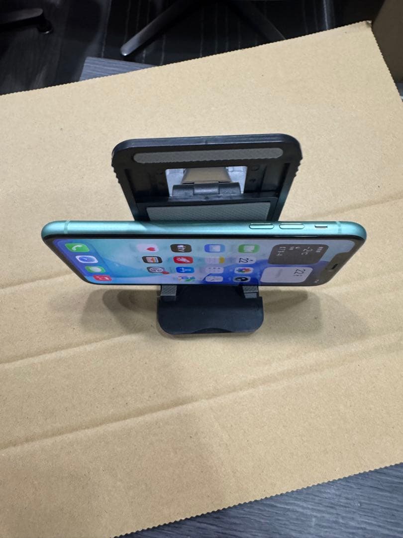 バッテリー容量86%！iPhone11 64GB SIMフリー グリーン