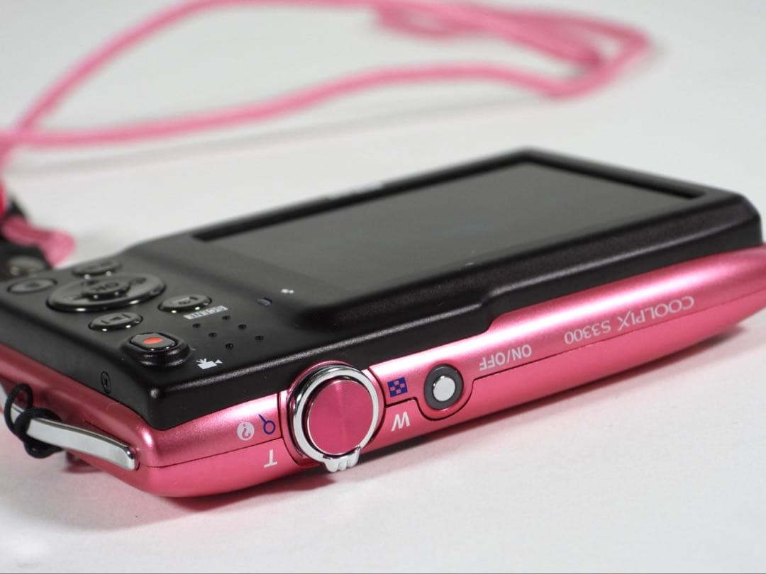 Nikon デジタルカメラ COOLPIX S3300PK　ストロベリーピンク
