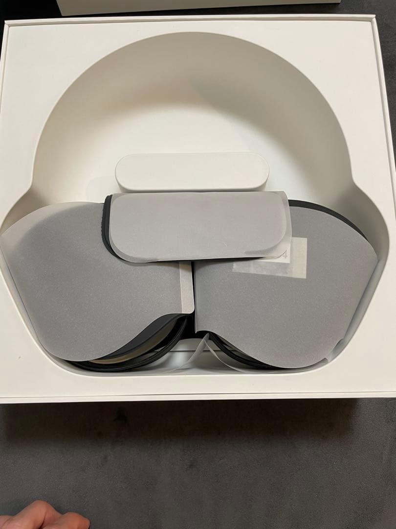 ブラック ワイヤレスオーバーイヤーヘッドホン