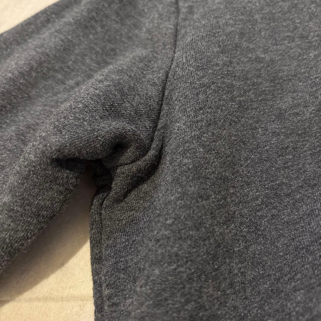 バーバリー　トレーナー　128 130