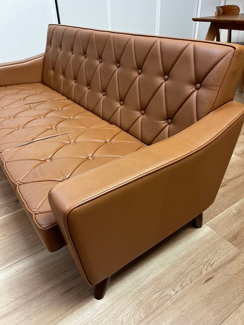 【カリモク60】ロビーチェア　3シーター　キャメル　※希少モデル