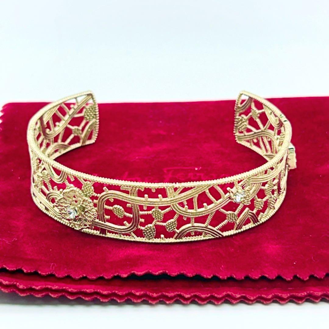 Salvatore Ferragamo(サルバトーレフェラガモ) バングル