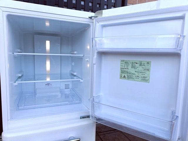 良品 e angle ノンフロン冷凍冷蔵庫 149L ANG-RE151-B1