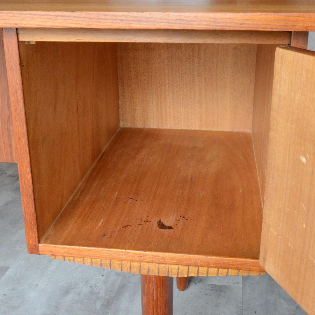 デンマーク 北欧ヴィンテージ チーク デスク 鍵付 北欧家具 机 北欧デザイン