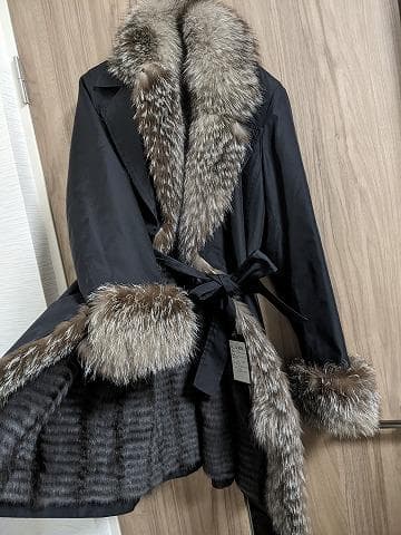 A976　未使用保管品　フォックス　ロシアリス　シルク　ライナーコート　毛皮
