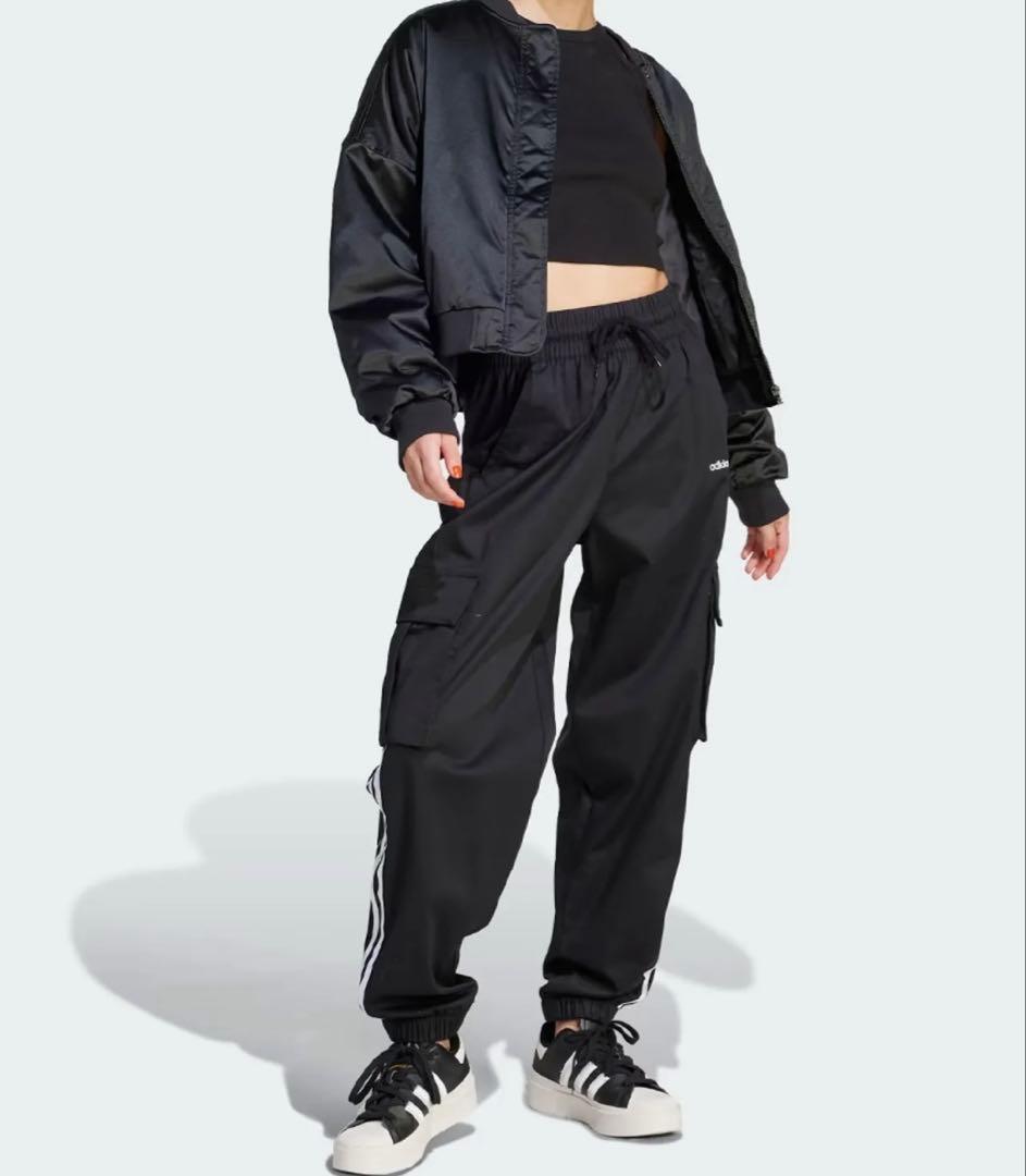 adidas アディダス　オリジナルス　 カーゴパンツ　新品　ジャージ