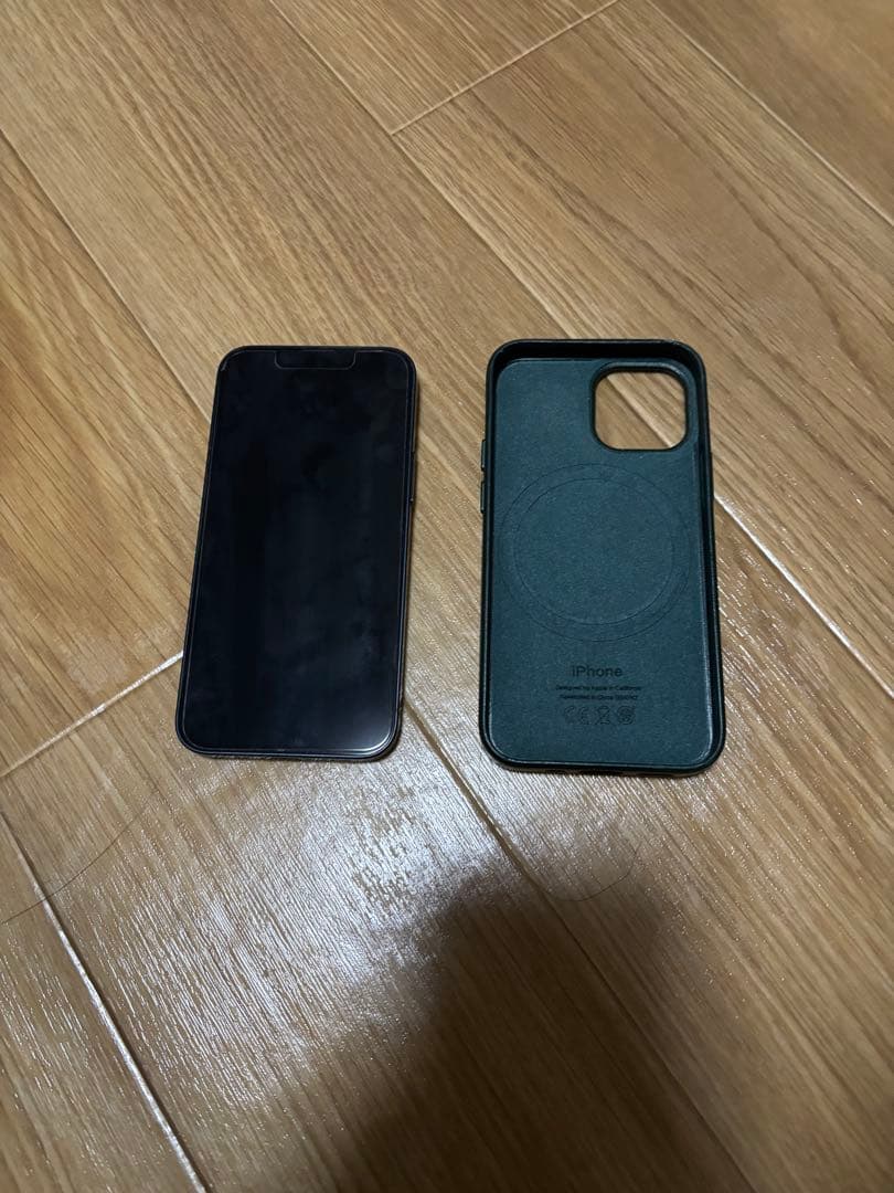 Apple iPhone13mini128G本体とケースセット