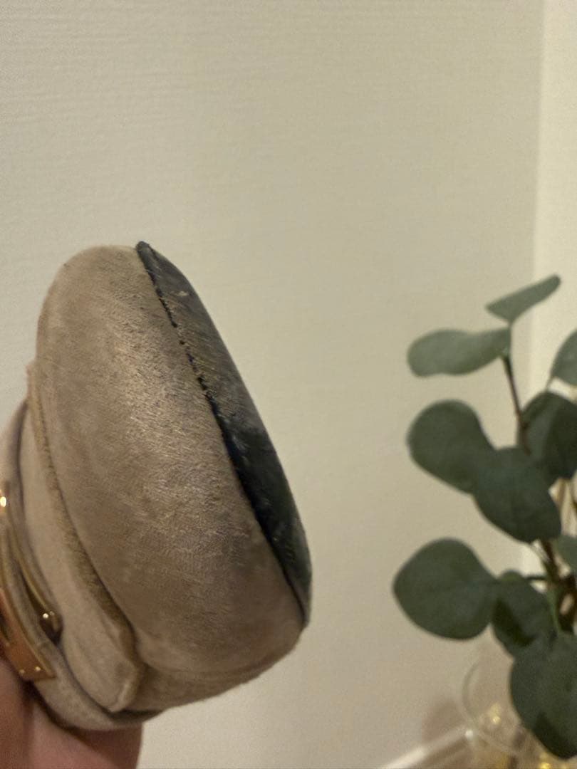 エルメスHermesスエードミュール