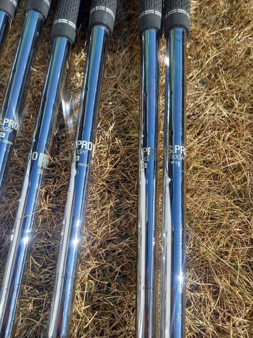 タイトリスト　アイアンセット　７１２　AP2　６本