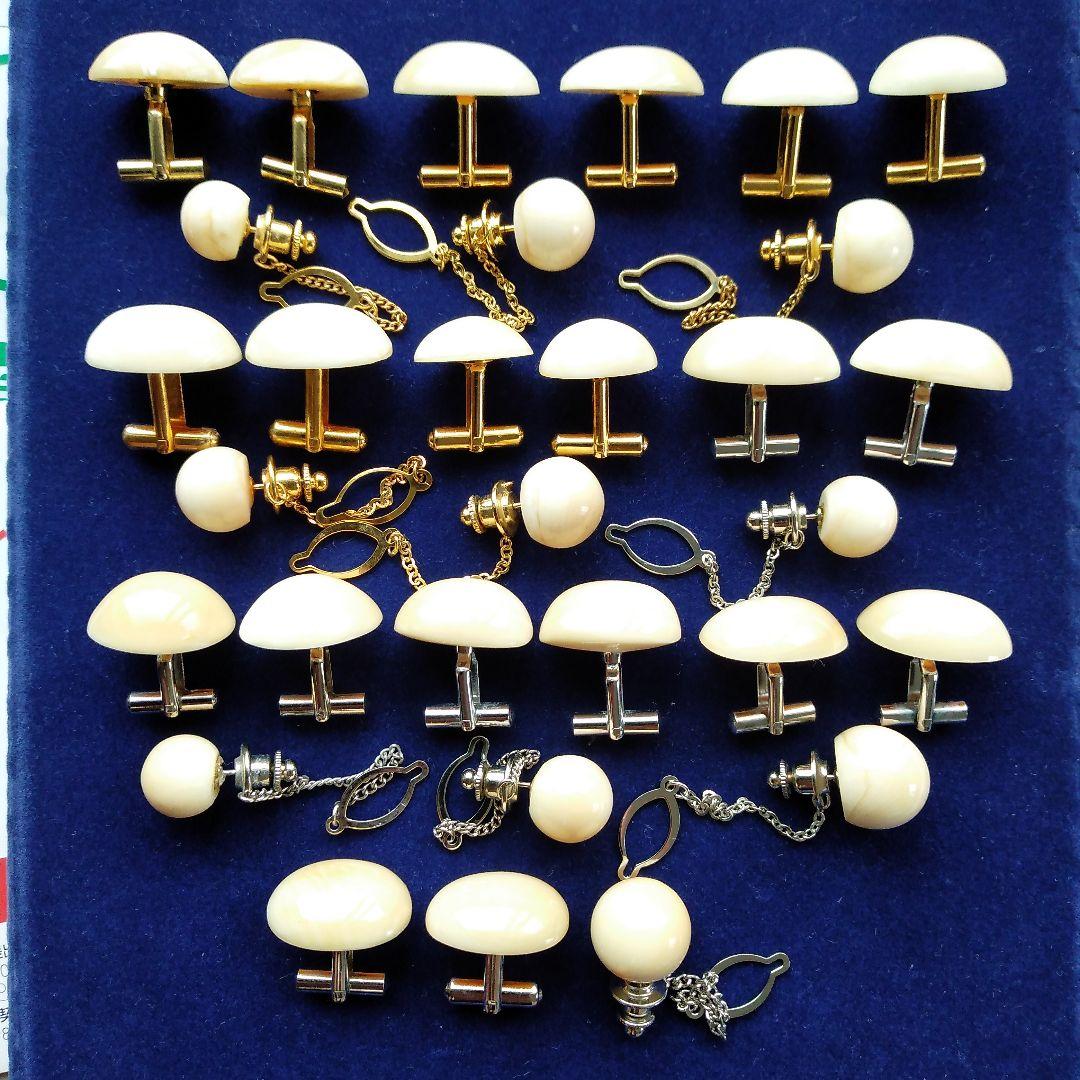 鯨歯　マッコウクジラ　カウス・ネクタイピン10セット（箱なし）