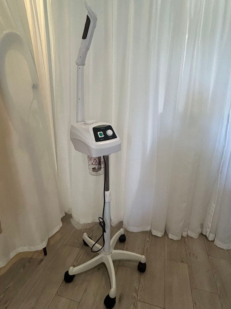 SEVEN BEAUTY FS100 フェイススチーマー