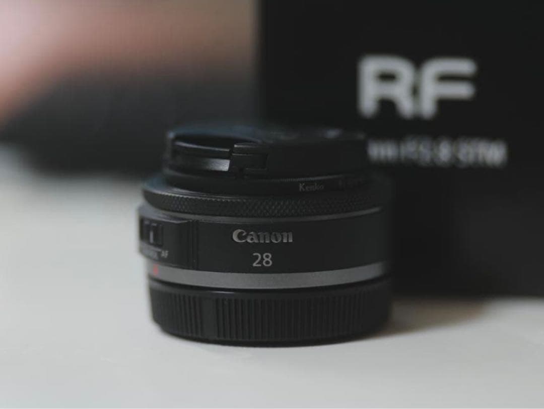 キヤノン Canon RF 28mm F2.8 STM パンケーキレンズ