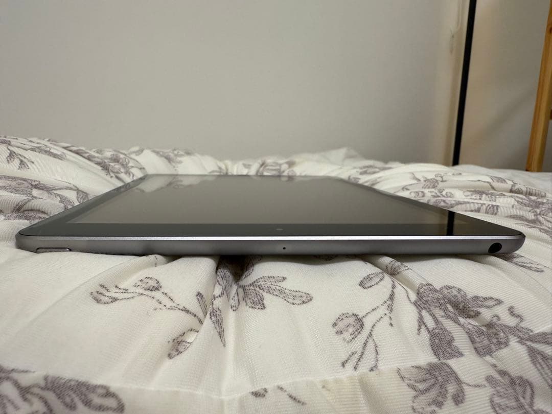 iPad 第6世代 美品 バッテリー　97%