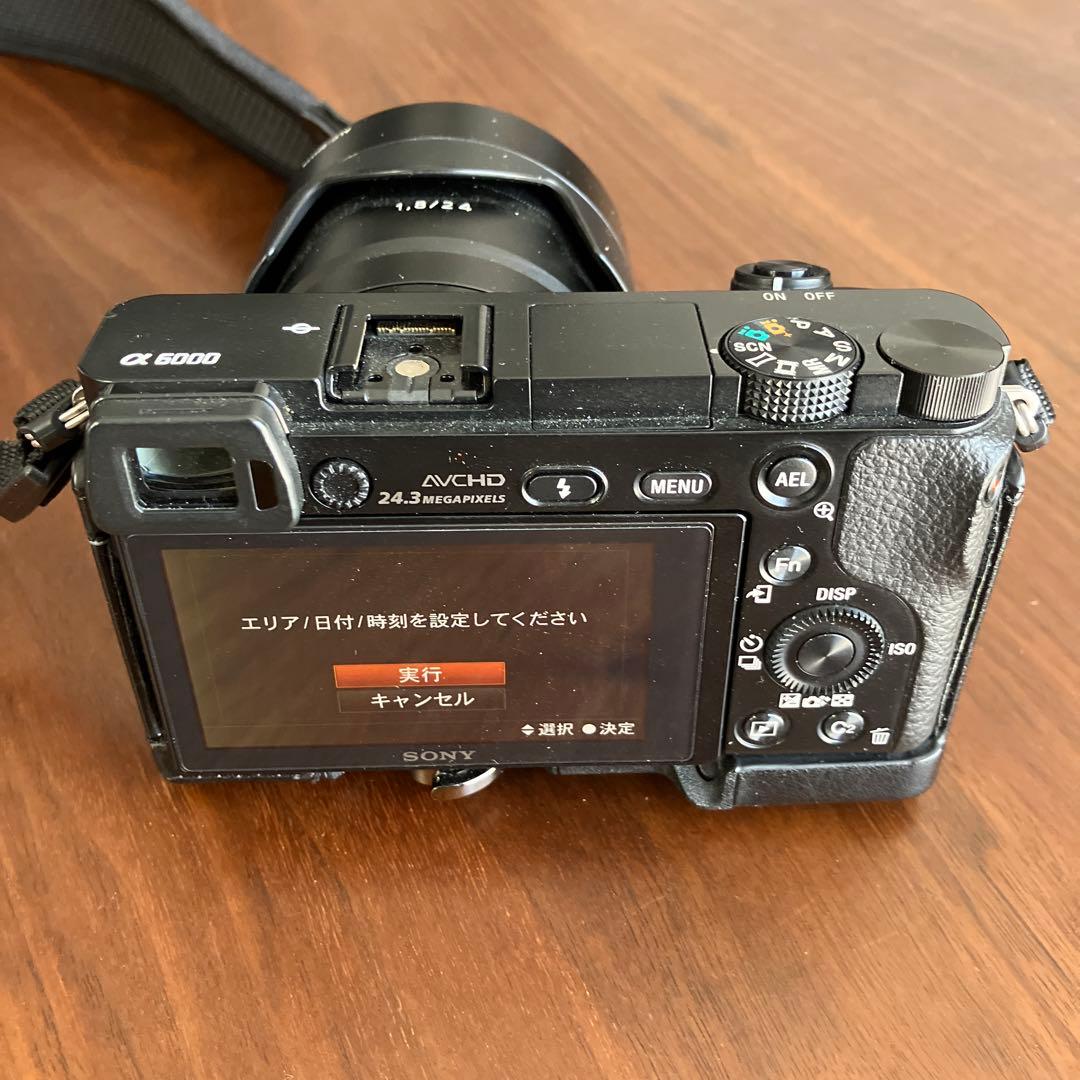 SONY α6000 E 24mm F1.8Z レンズ付き