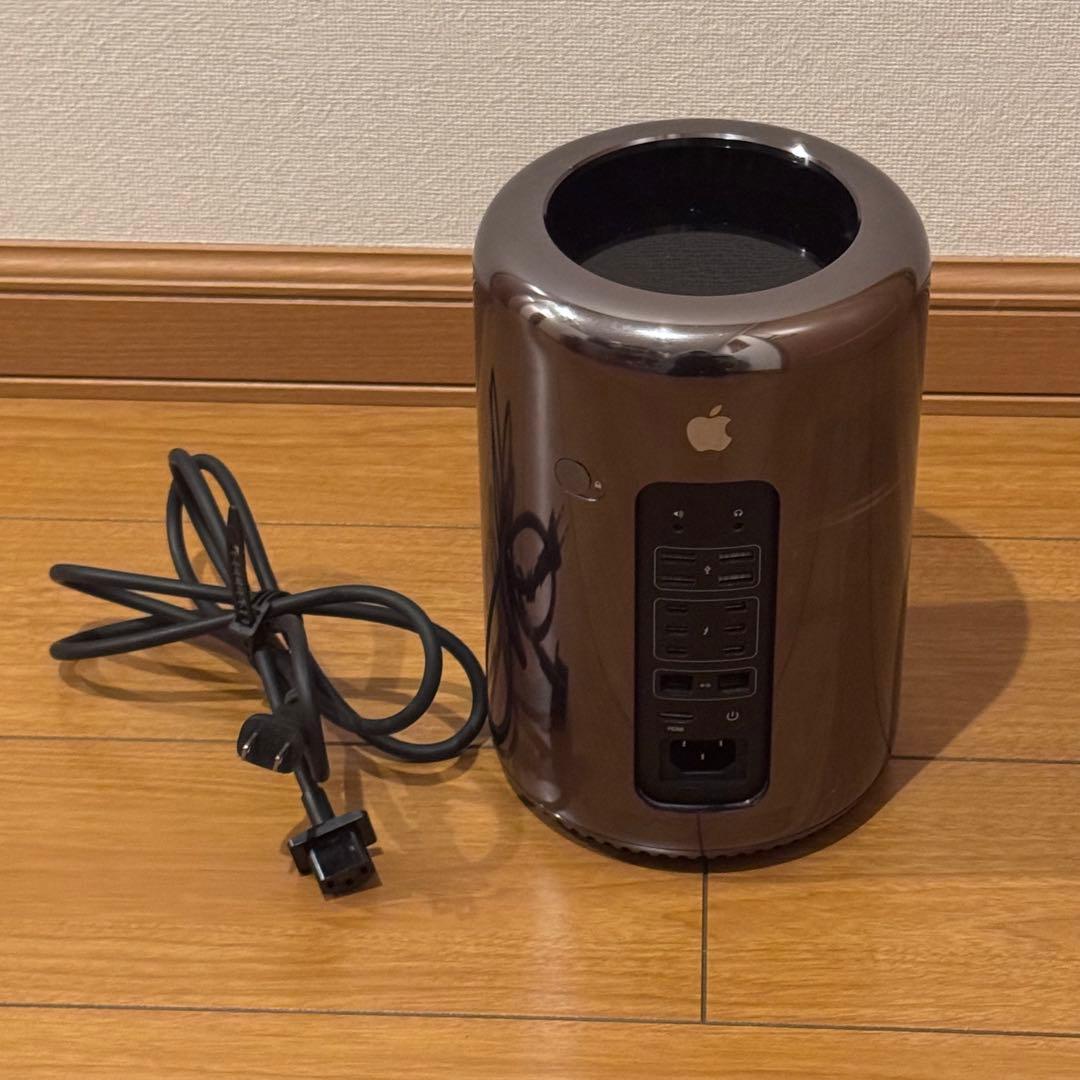Macデスクトップ Mac Pro 2013 Xeon E5-1680v2 64GB 512GB