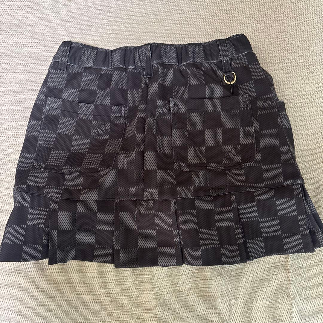 V12 ゴルフ用レディーススカート　ブラック