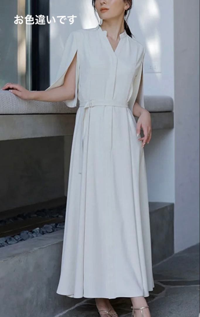 anuans スキッパーネックスリットスリーブフレアワンピース