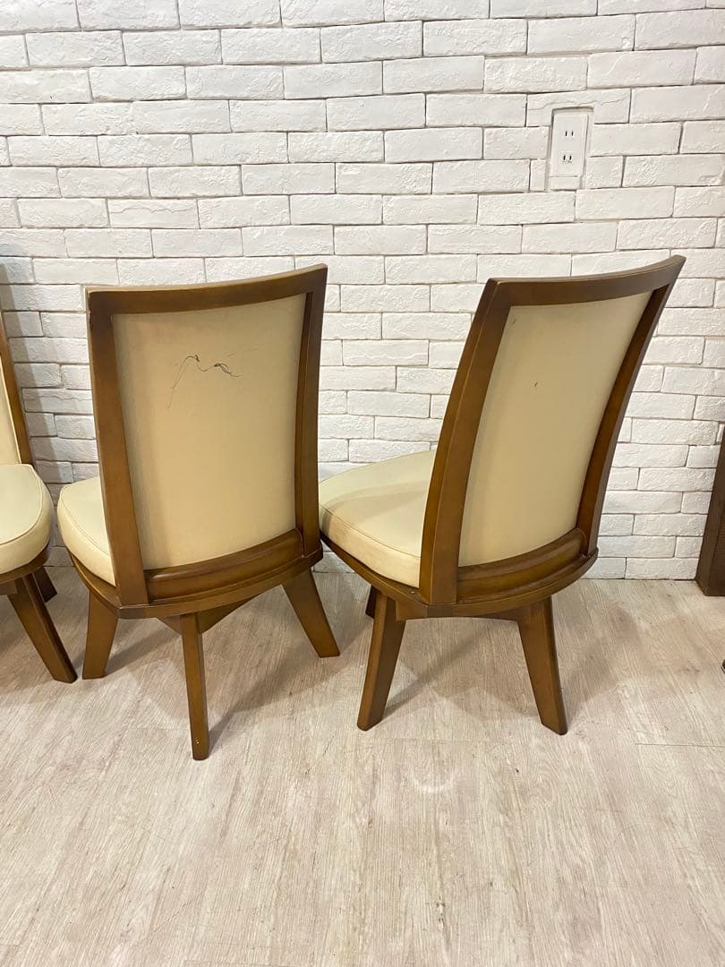 【東京都内23区配送無料】ニトリ　回転 ダイニングチェア 4脚セット　椅子