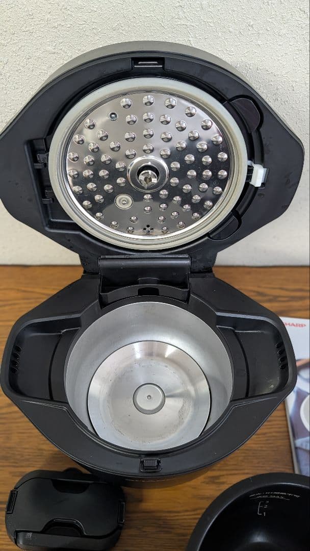 美品　SHARP ヘルシオ　ホットクック　KN-HW16G-B 2022年製