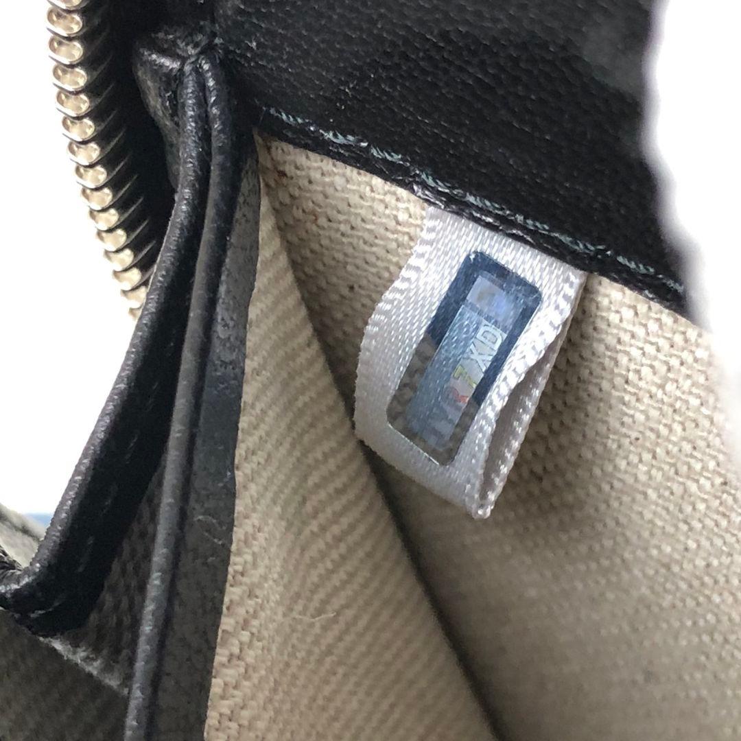 【美品】ジミーチュウ 長財布 スター キルティング ステッチ ラウンドファスナー