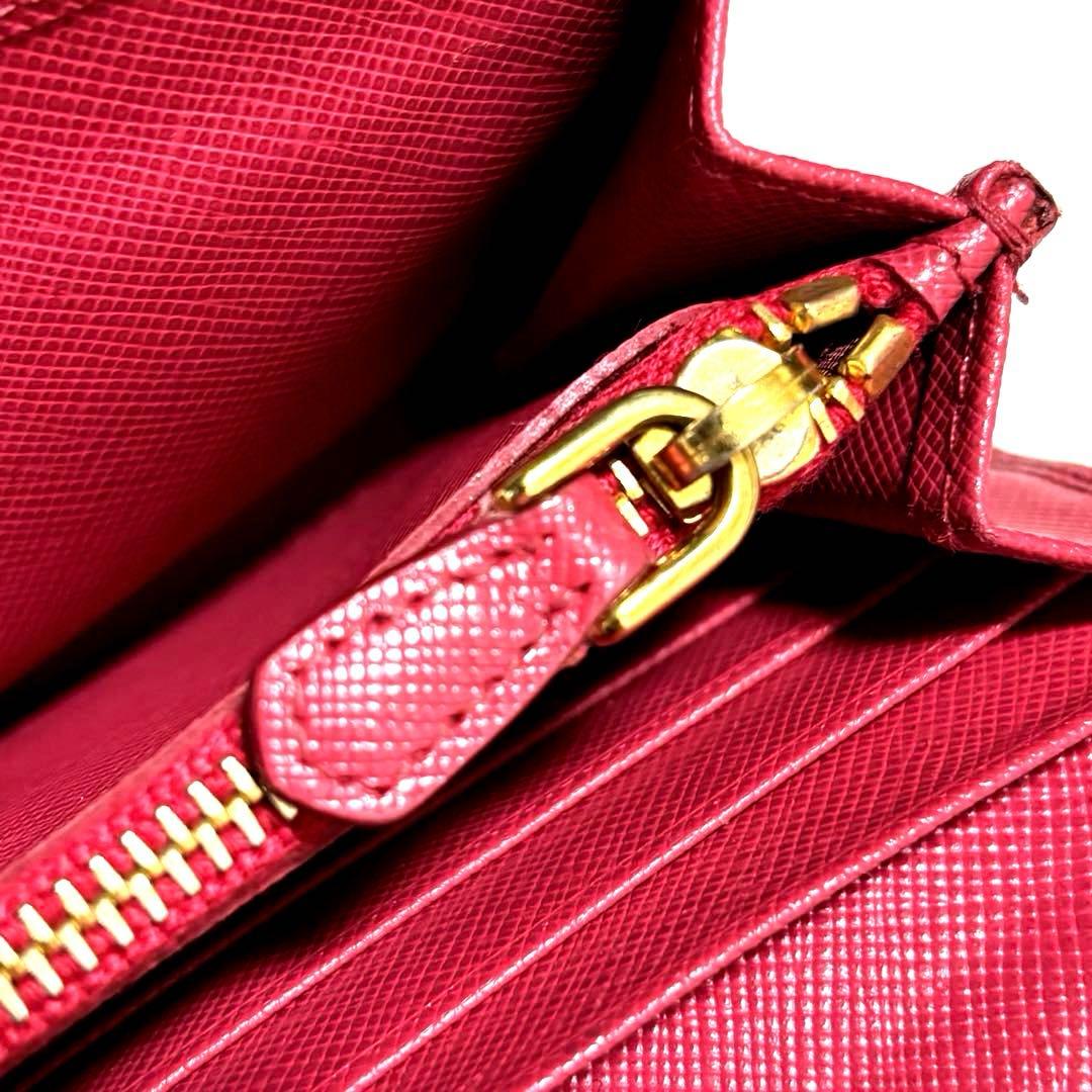✨極美品✨PRADA プラダ◆赤レッド◆サフィアーノレザー◆長財布◆ゴールドロゴ