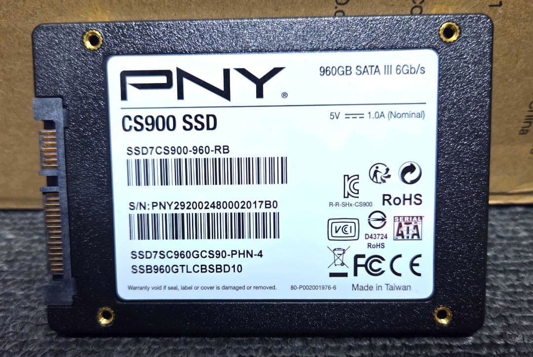 使用時間少 PNY SATA SSD 960GB 送料無料
