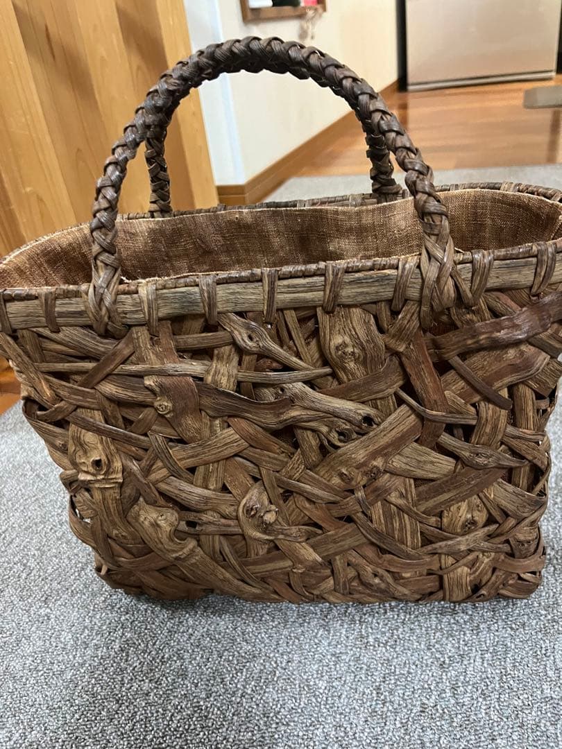 山葡萄　籠バッグ　国産　乱れ編み　内布あり