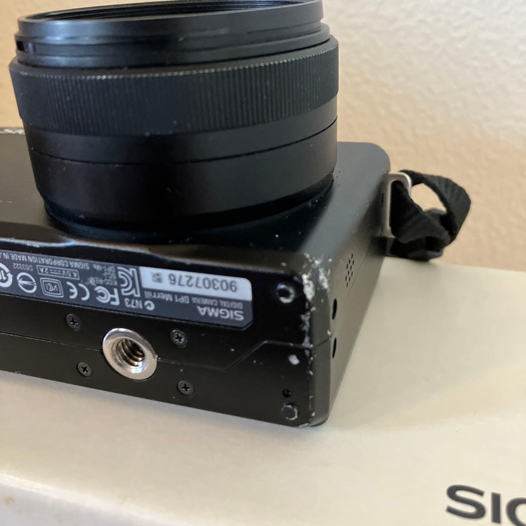 Foveonセンサー最高画質 即戦力付属品完備SIGMA DP1 Merrill