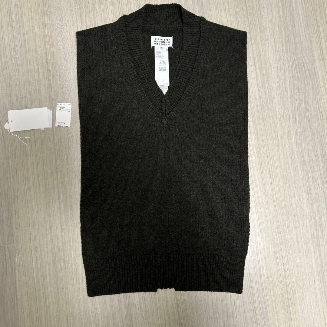 Maison Margiela S50TH0050 S17785 ニットベスト