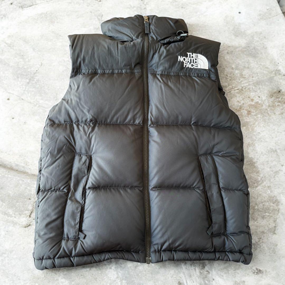 美品★THE NORTH FACE ヌプシ ベスト ND92557 S ブラック