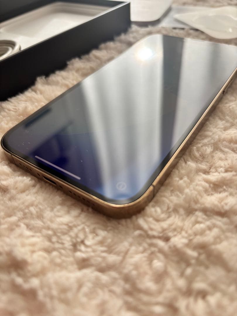 Apple iPhone 13 Pro Max ゴールド 本体 256GB