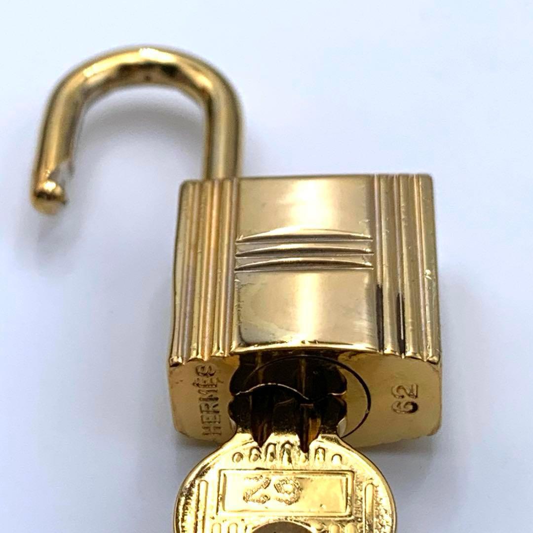 HERMES エルメス カデナ 62番 ゴールド 24Kメッキ 鍵付き 南京錠