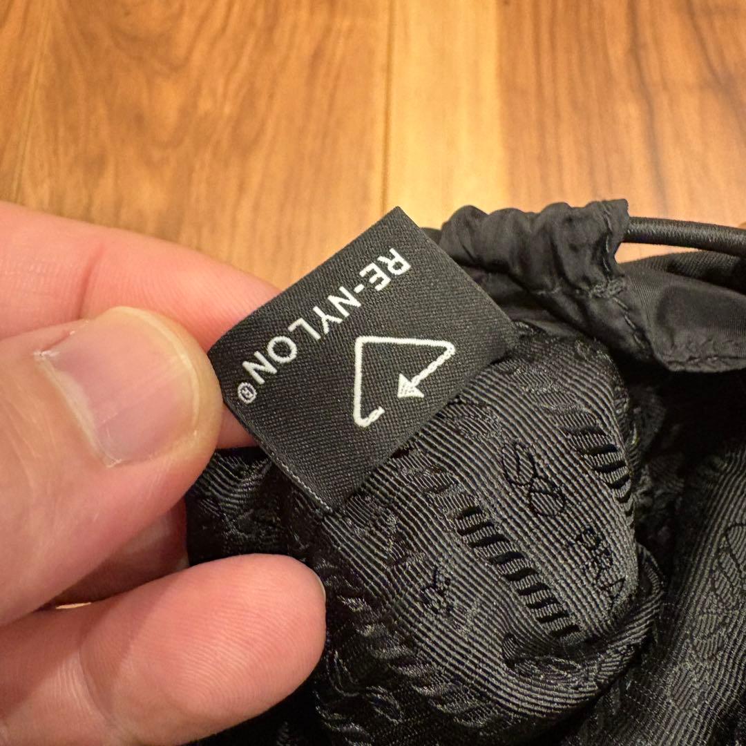 美品 プラダ PRADA フォンポーチ 2ZH155 ショルダーバッグ