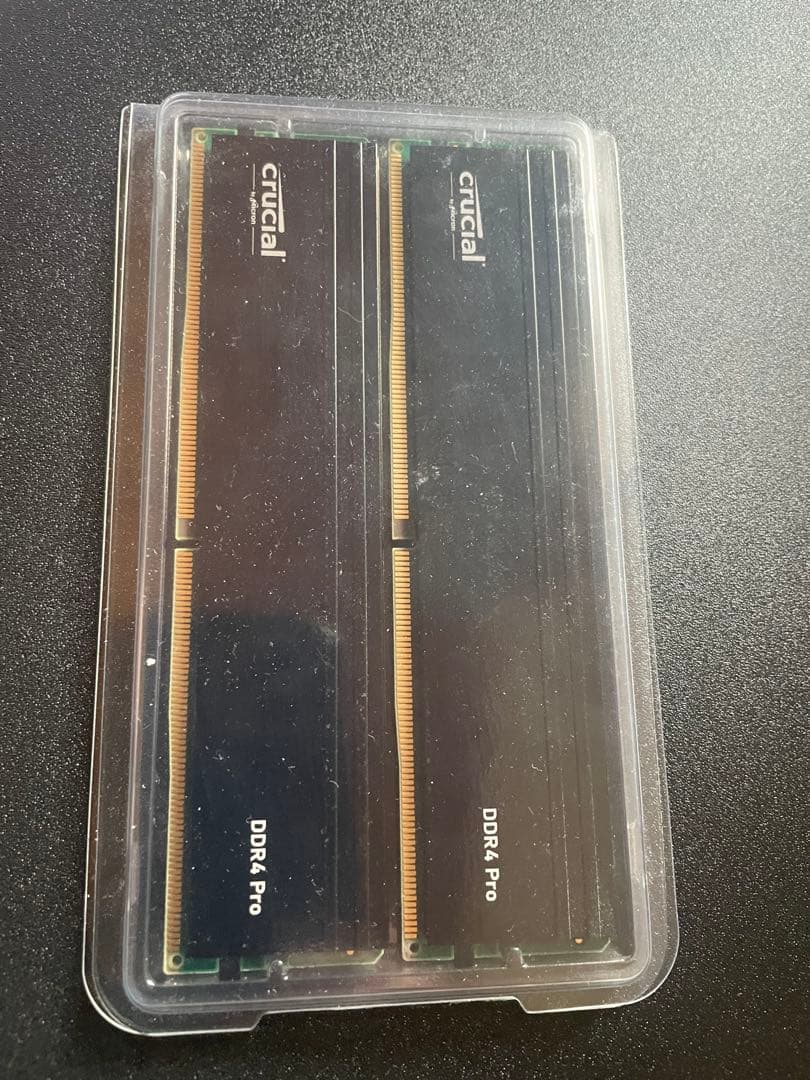 Crucial PRO デスクトップ用メモリ16GBX2枚 DDR4-3200