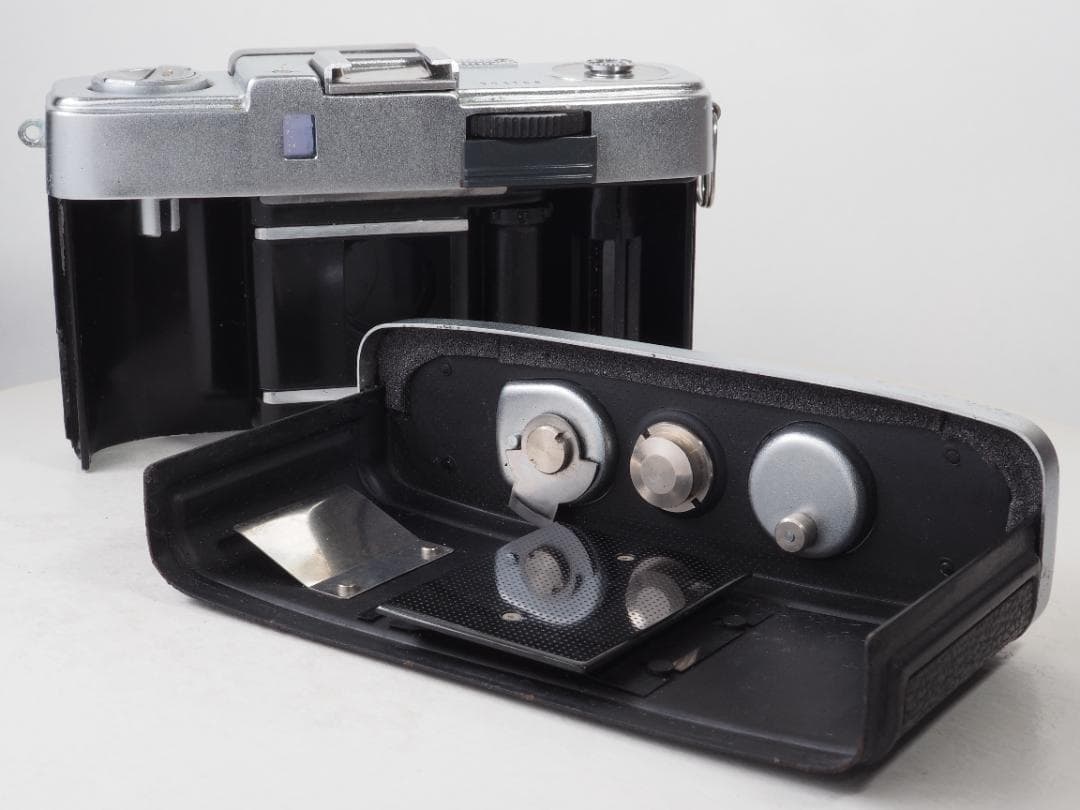 OLYMPUS-PEN （オリンパス初期型ペン） 28mm F3.5 #04