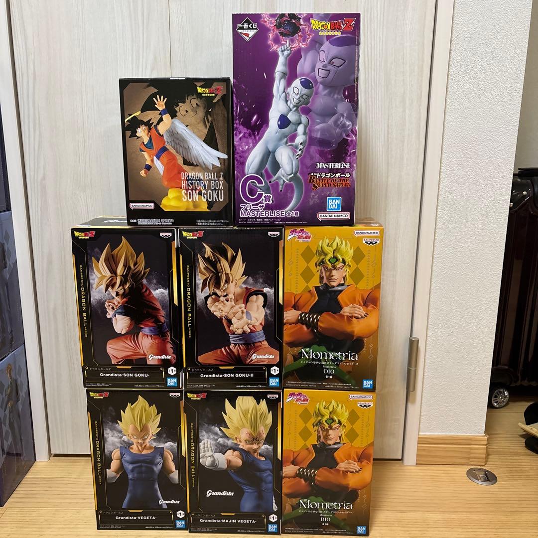 ドラゴンボールZ ジョジョの奇妙な冒険フィギュアセット。