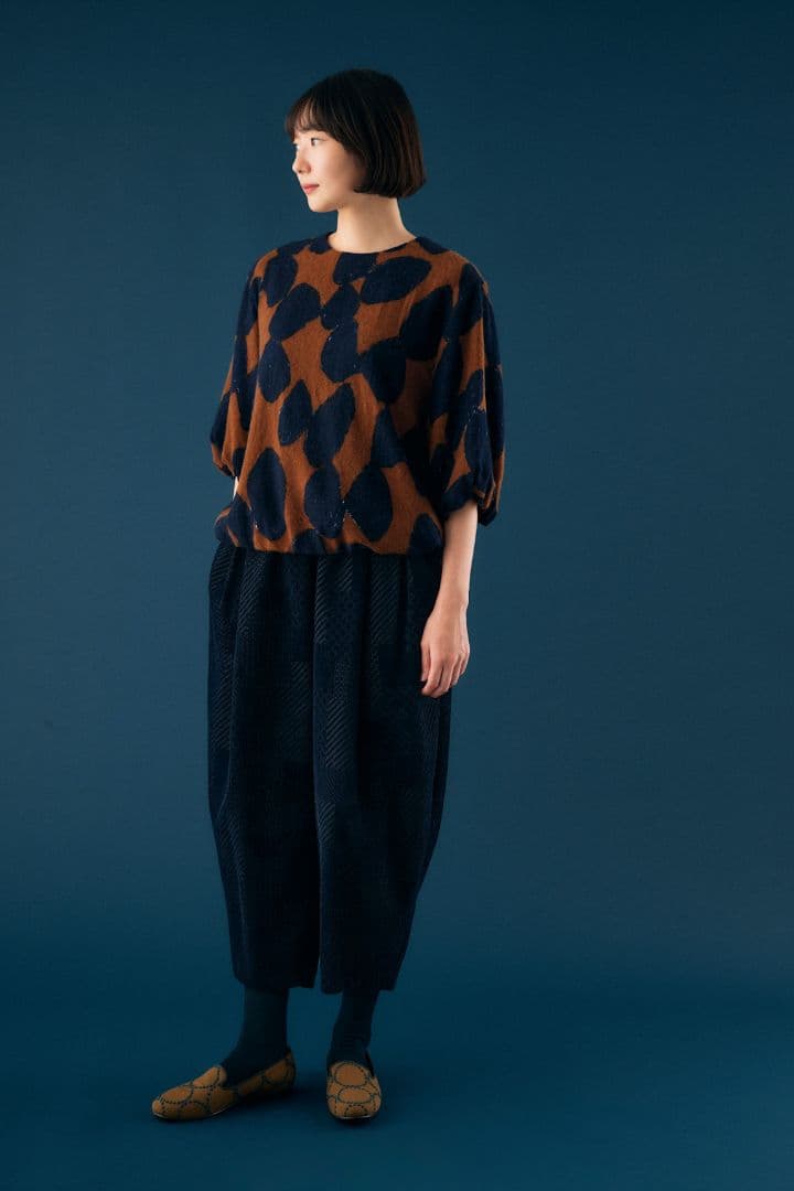 期間限定お値下げ　新品　ミナペルホネン　land puzzle パンツ