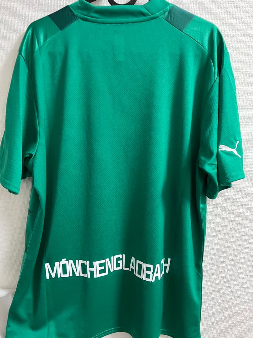 ボルシアMG22-23シーズン全選手直筆サイン入りユニフォーム