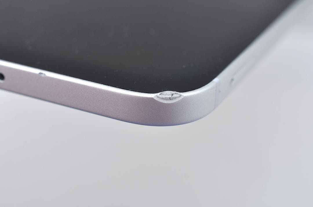 第5世代 iPad Pro 12.9インチ 256GB シルバー YA0009