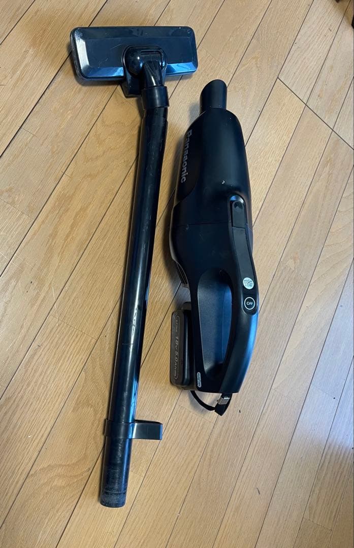 Panasonic ハンディ掃除機 ブラック