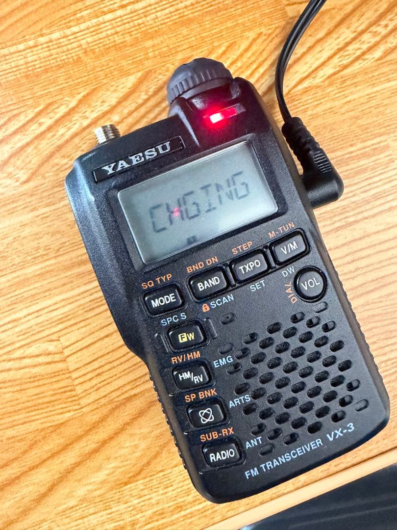 YAESU VX-3 FMトランシーバー