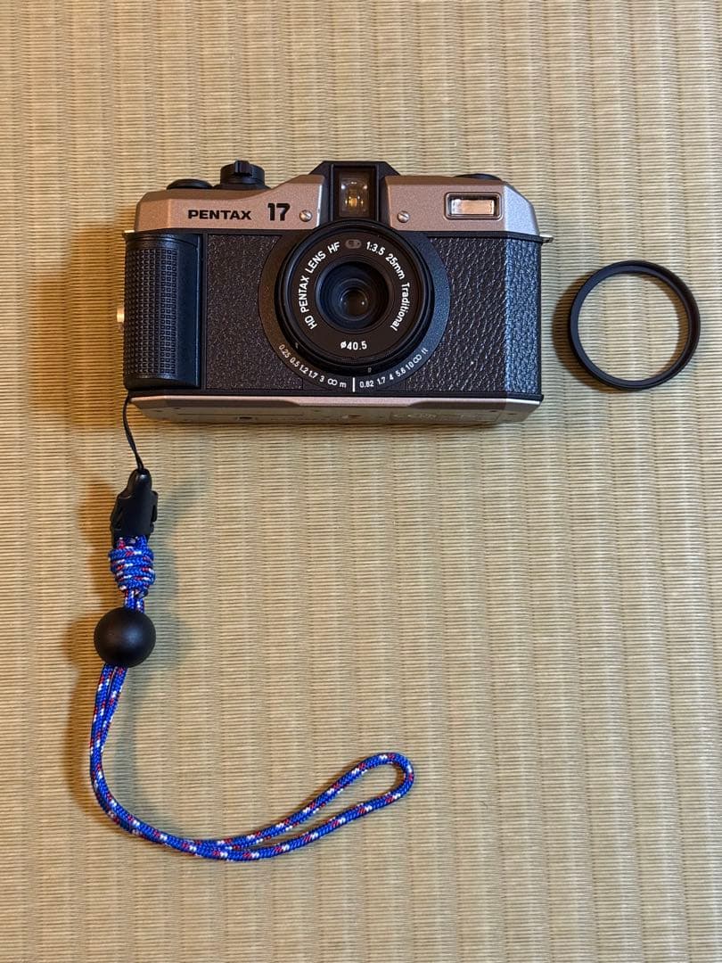 pentax17 フィルムカメラ　レンズカバー