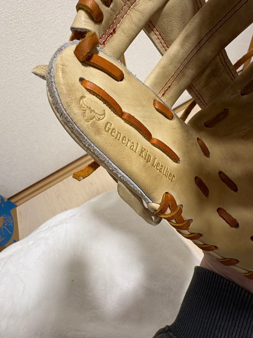 ま*る様 ミズノプロ　硬式内野手グローブ