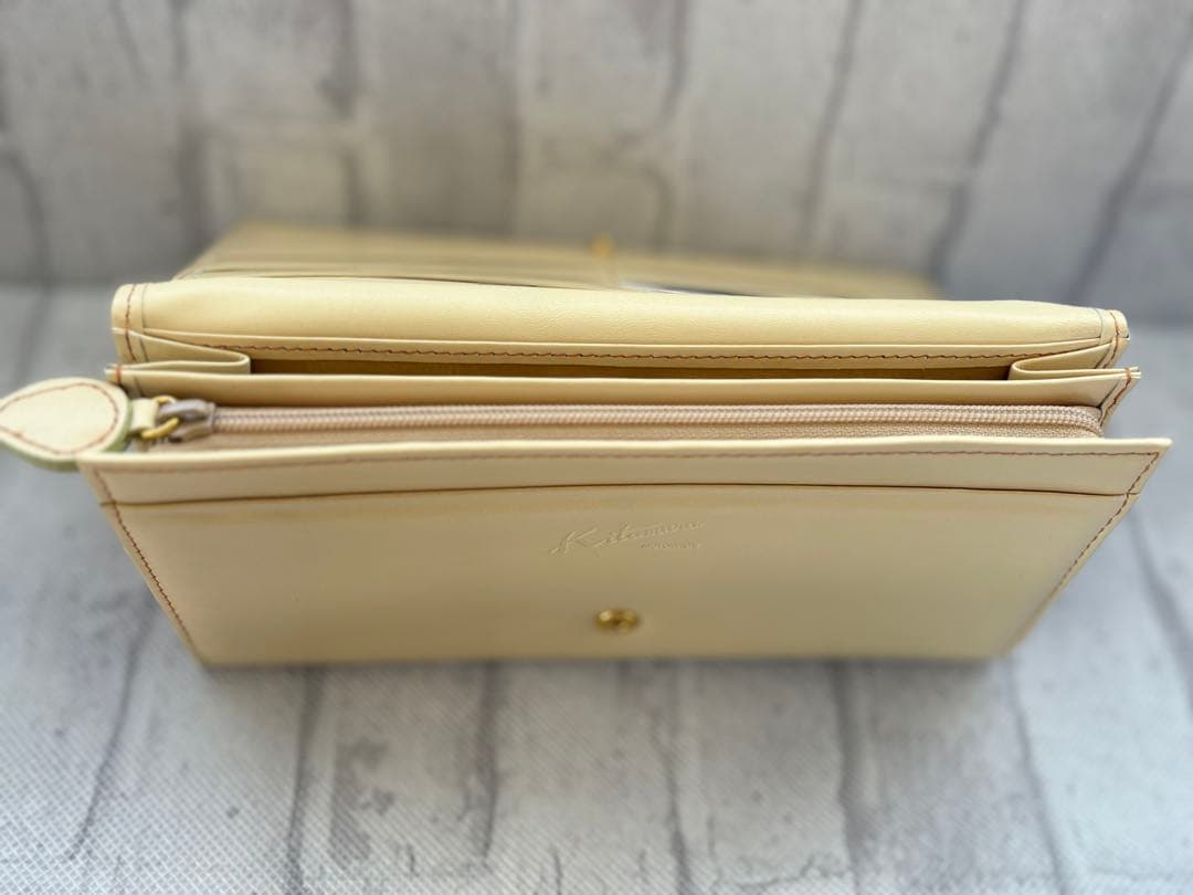 【新品未使用】キタムラ 長財布 花柄 ベージュ クリーム