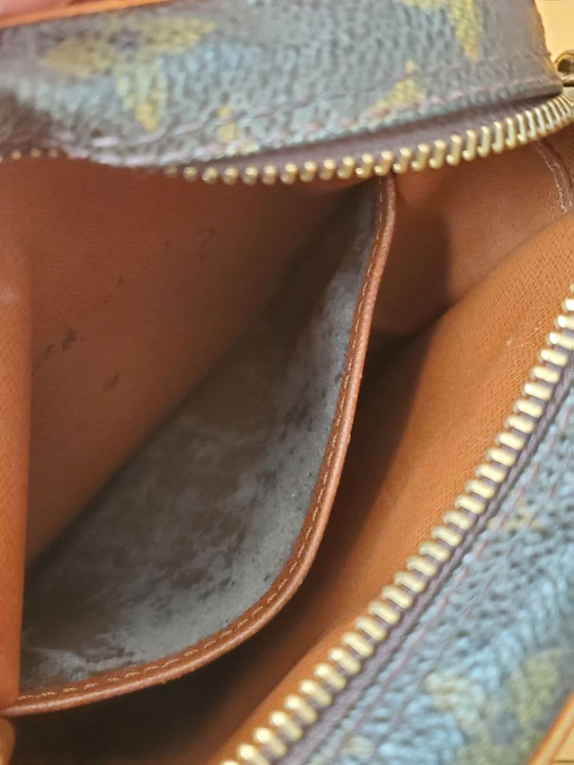 ルイヴィトン モノグラム アマゾン ショルダーバッグ