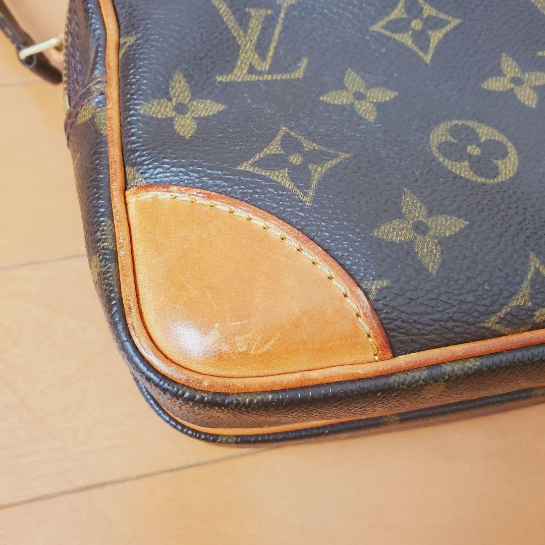 ルイヴィトン モノグラム アマゾン ショルダーバッグ